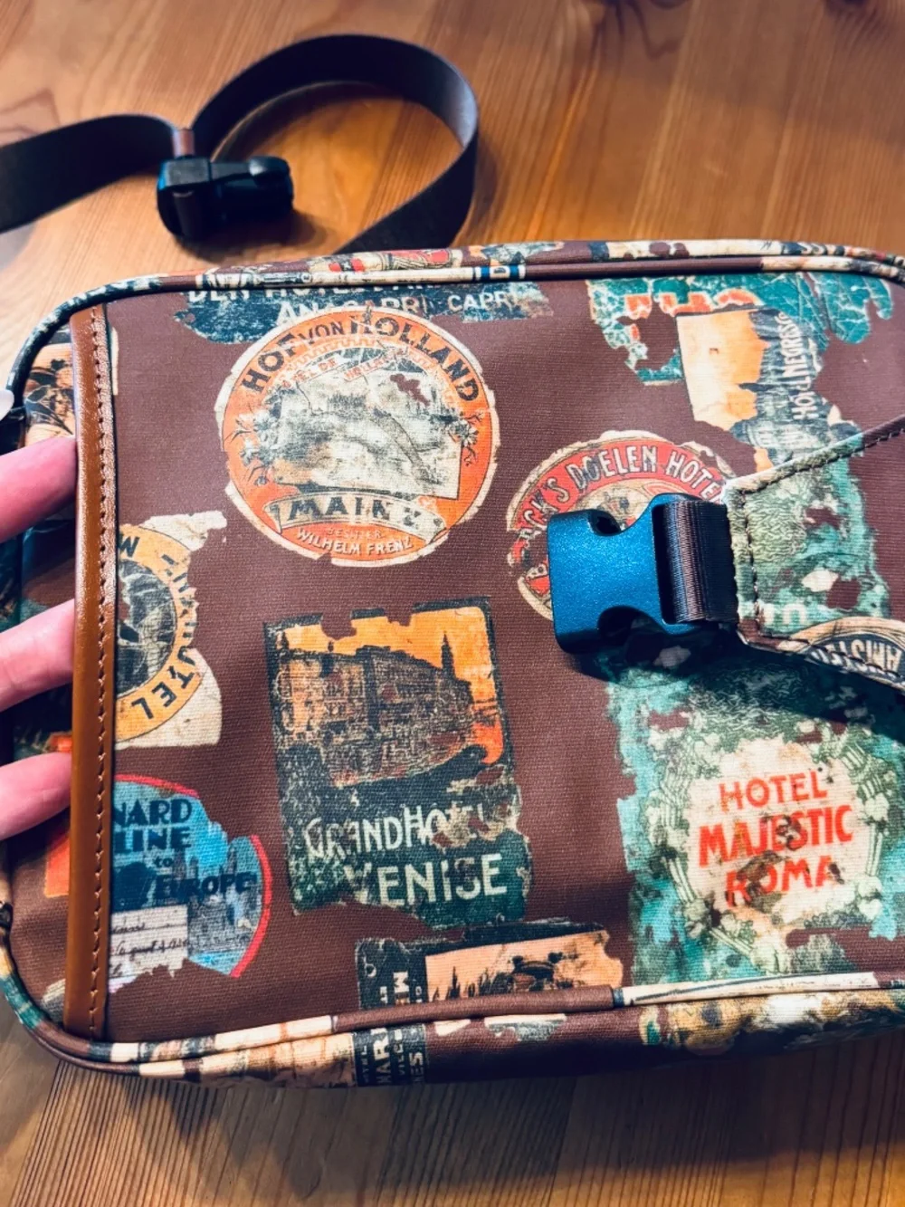 Fanny Pack - Picture 7 of 7